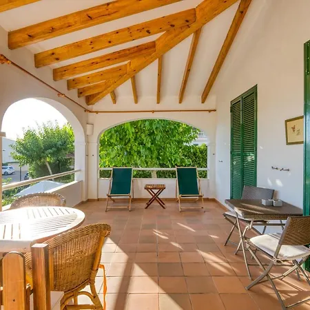 Beatriz Vila Santo Tomás